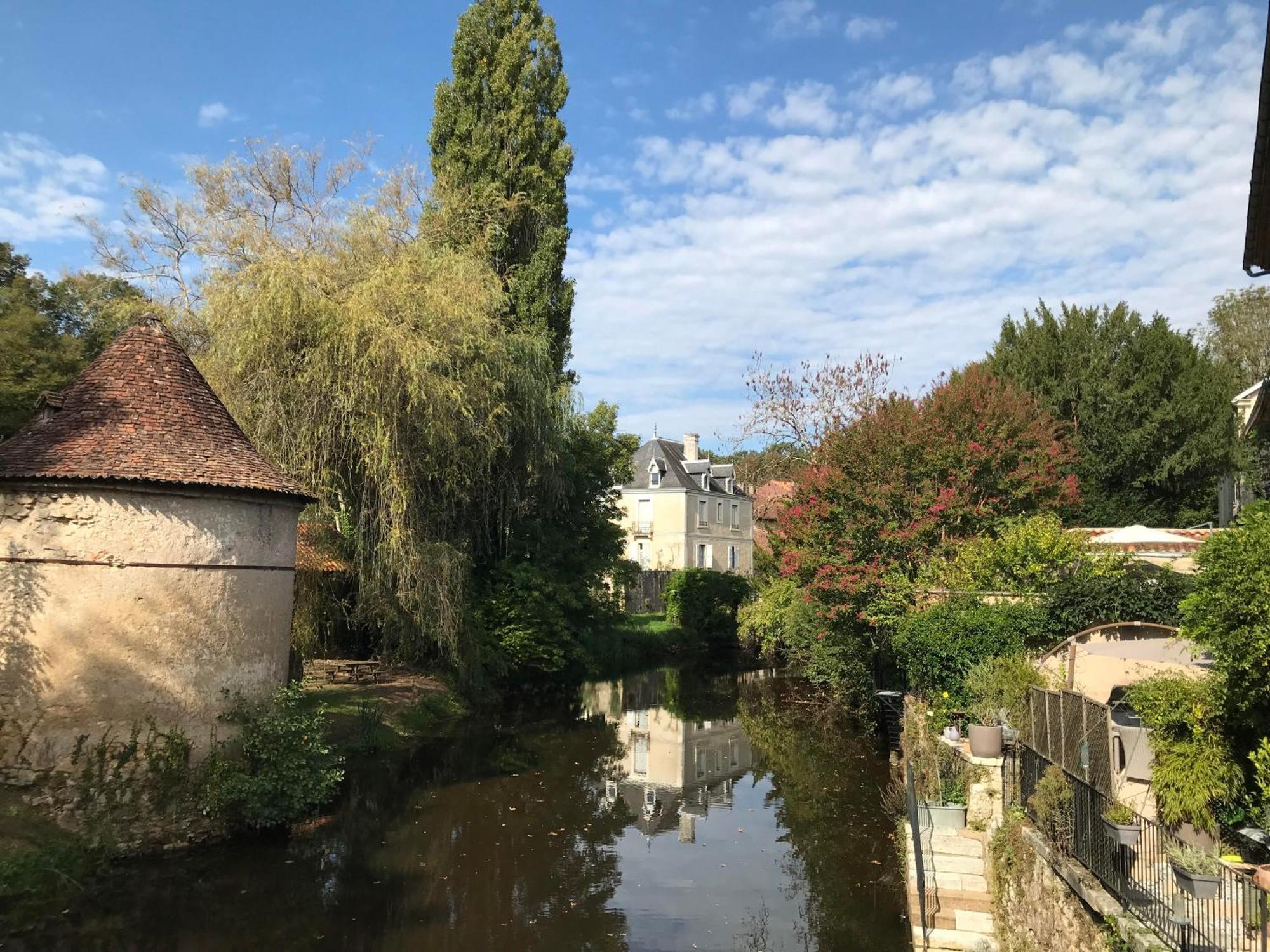 Lapartment Du Perigord Javerlhac-et-la-Chapelle-Saint-Robert Dış mekan fotoğraf