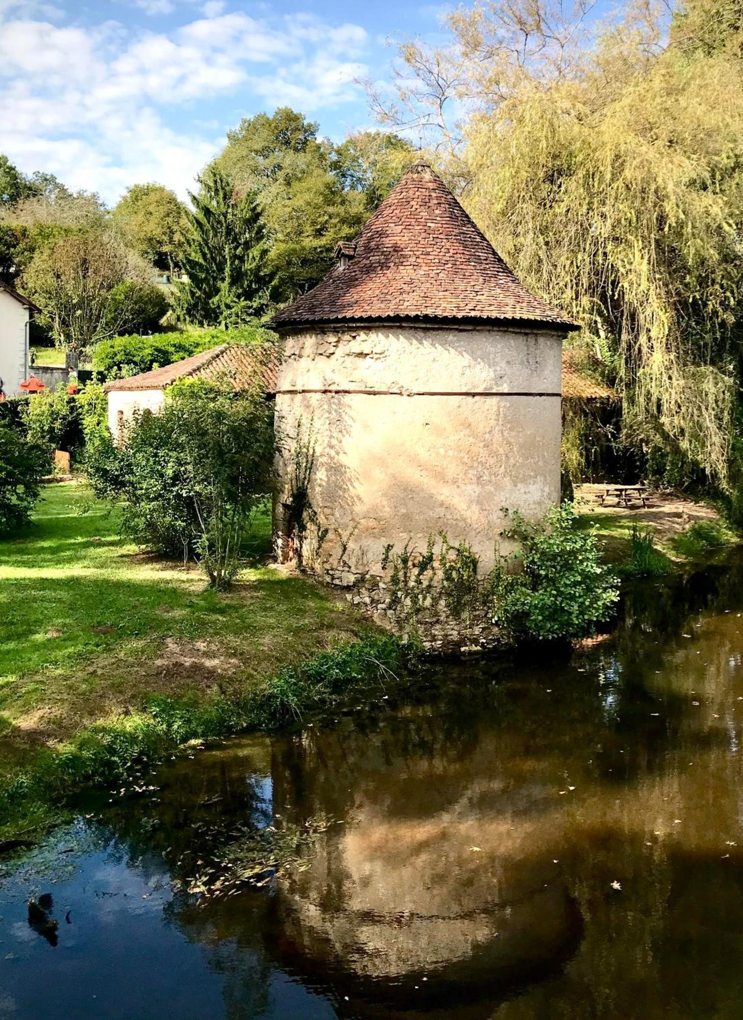 Lapartment Du Perigord Javerlhac-et-la-Chapelle-Saint-Robert Dış mekan fotoğraf